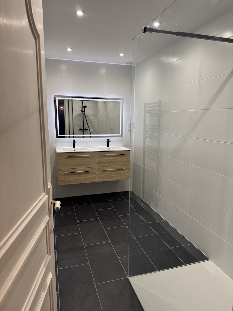 piece salle de bain 1 1.jpg